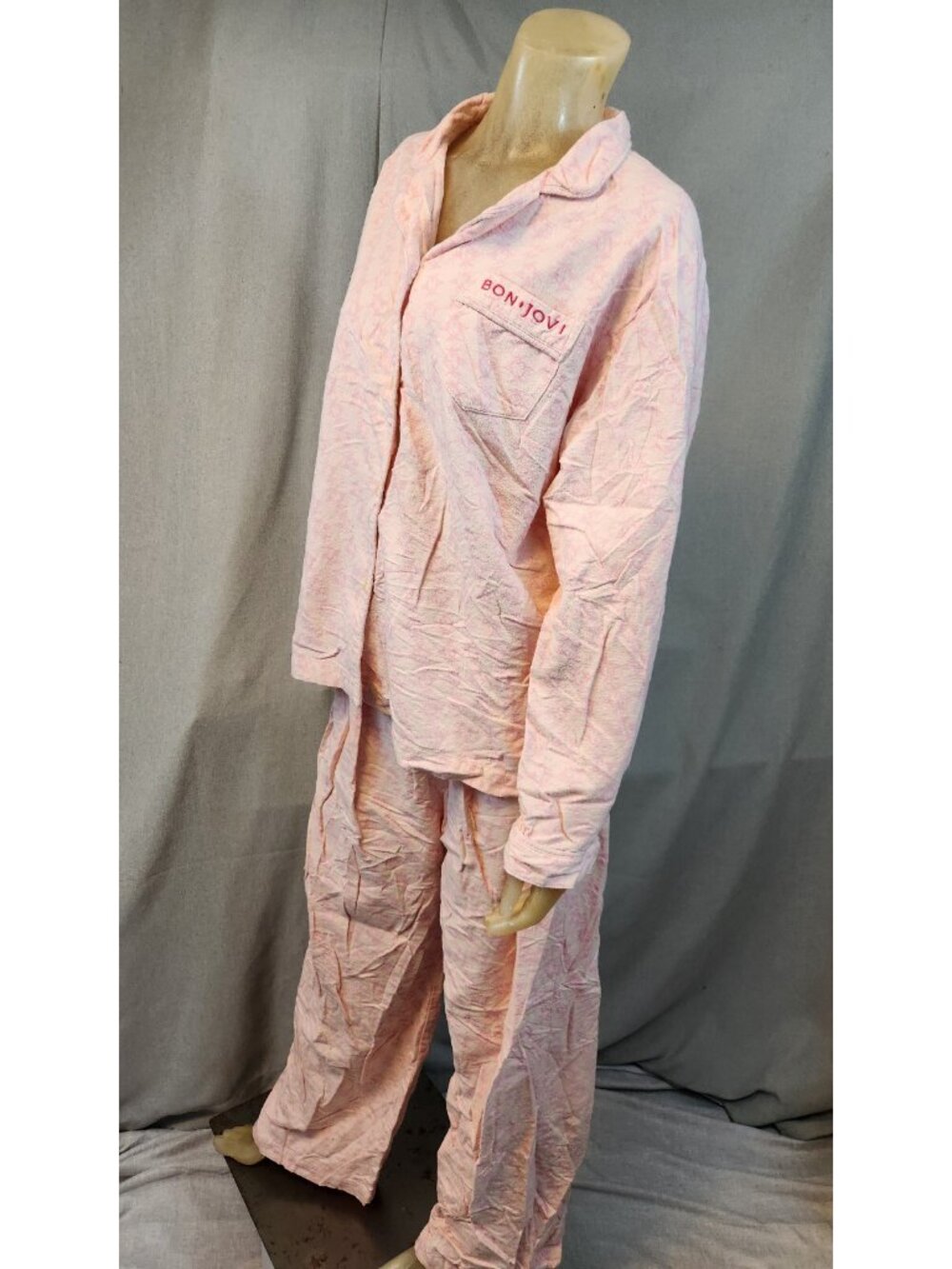 Sleeping With Bon Jovi Pink Pajama Set Collared Top Pants Intimates XXL XXLARGE - Picture 6 of 10